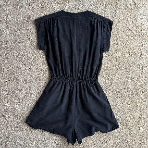 Babaton Aritzia Silk Black Romper Women’s Small V-Neck Elastic Waist - Picture 5 of 7